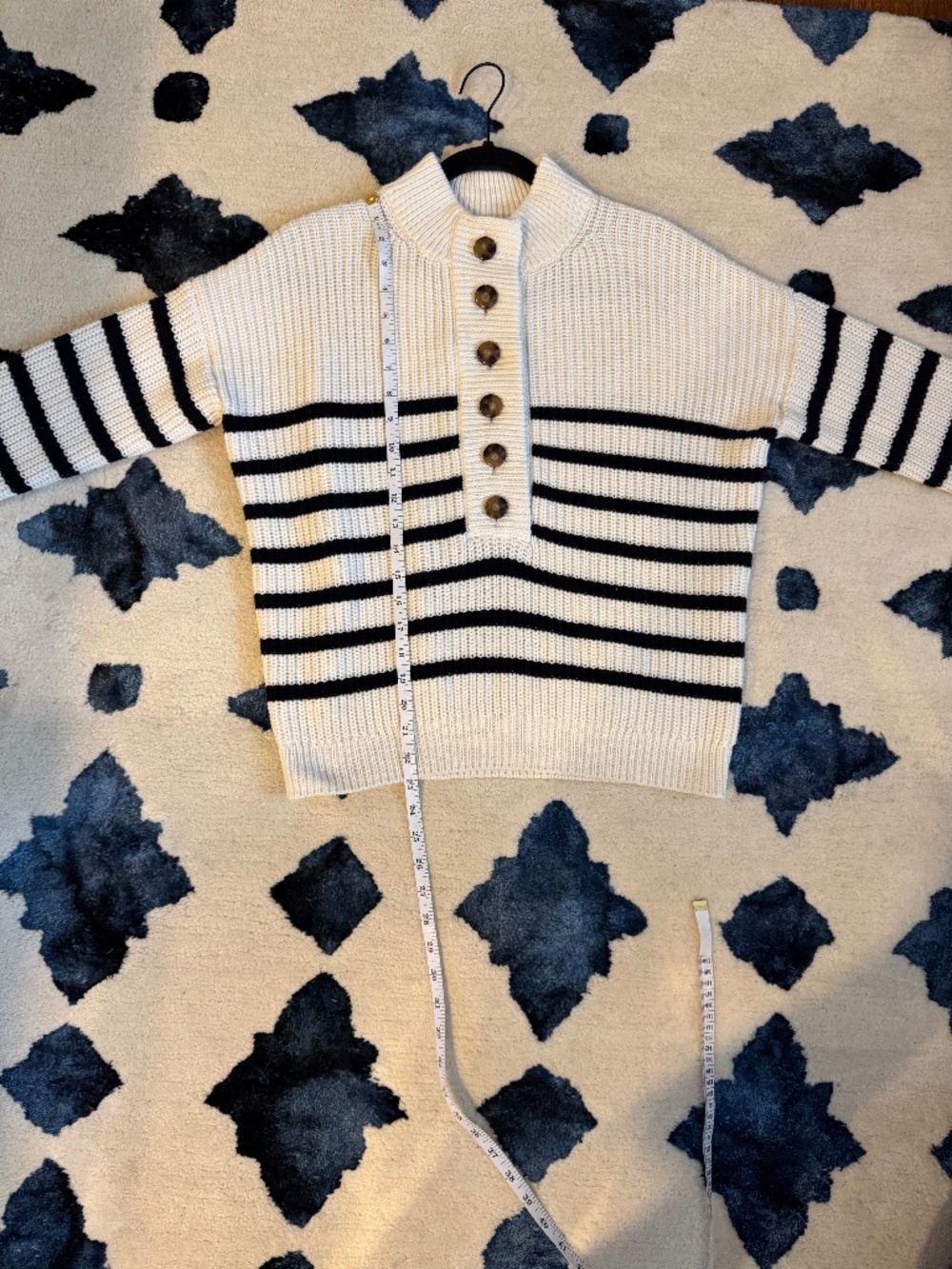 NWT Sezane Lucas Jumper in Ecru/Navy Size XS (Runs Large) - Picture 9 of 14